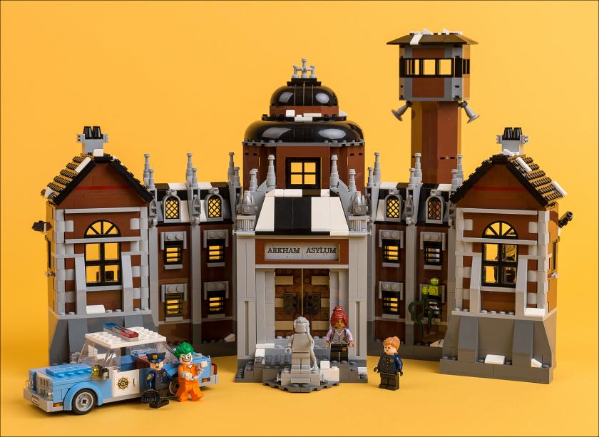 Обзор набора  LEGO 70912 Arkham Asylum